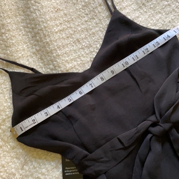 🌹NWT EXPRESS SIZE XS BLACK DRESS - Picture 4 of 10